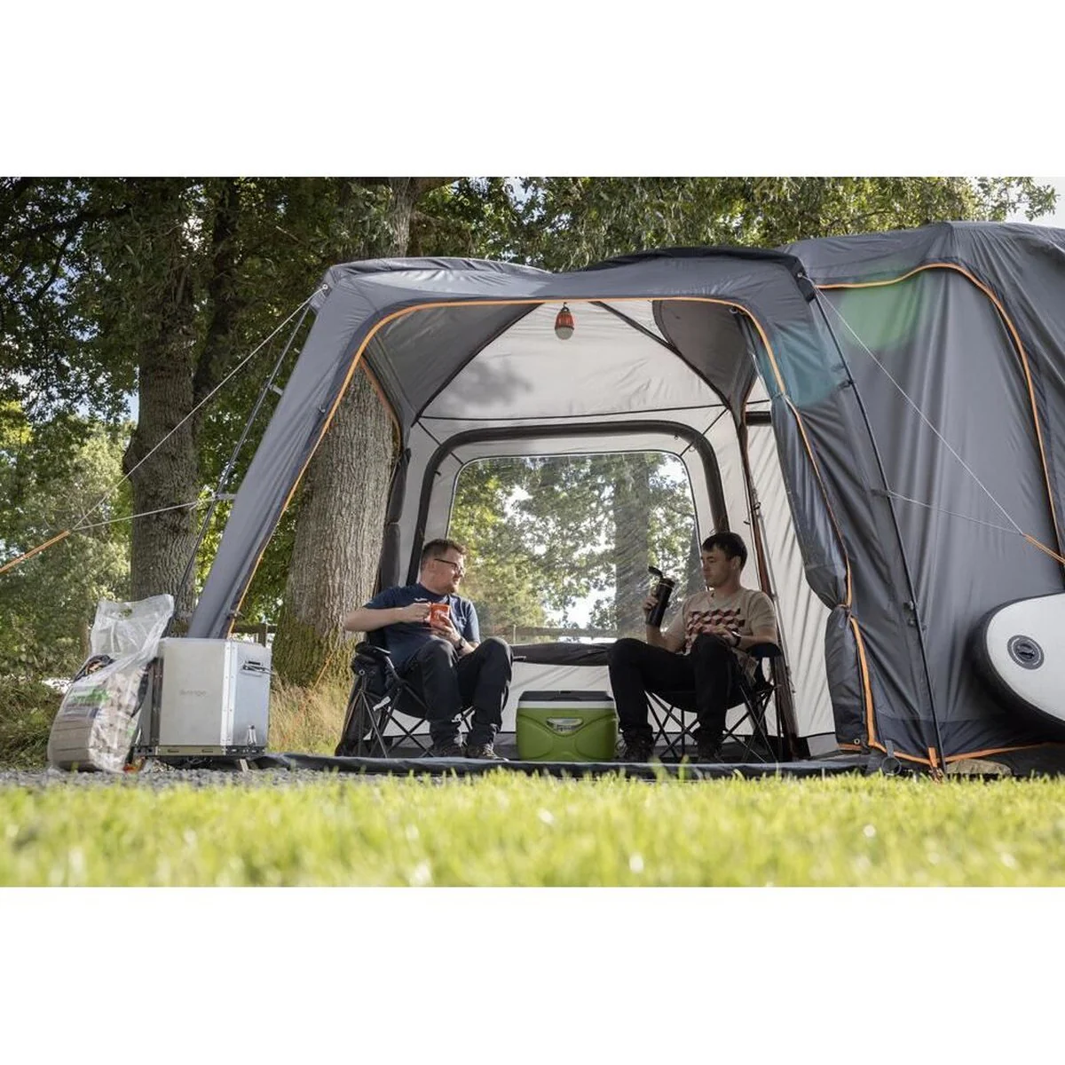 Vango Tailgate Hub II Low Drive Away Awning Low Smoke - Image 7