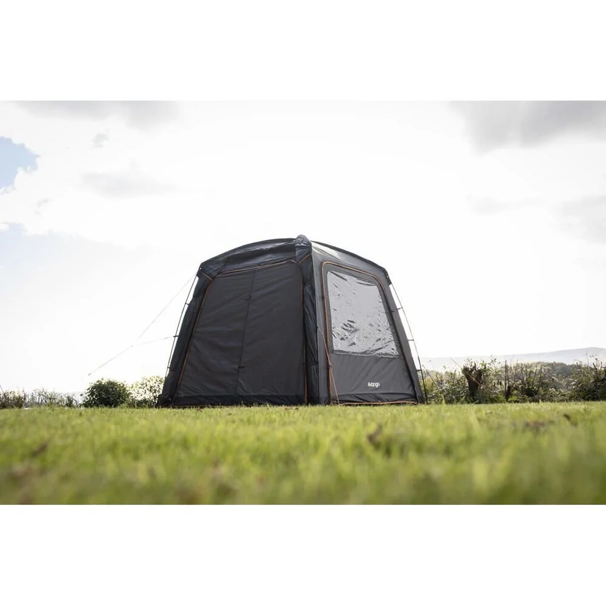 Vango Tailgate Hub II Low Drive Away Awning Low Smoke - Image 9