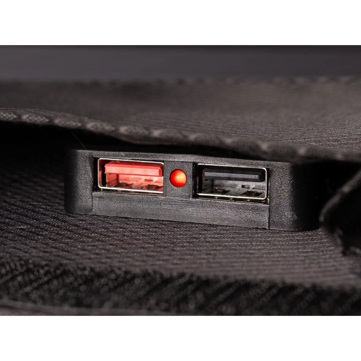 RidgeMonkey Vault QC3.0 USB-A 21W Solar Panel - Image 8