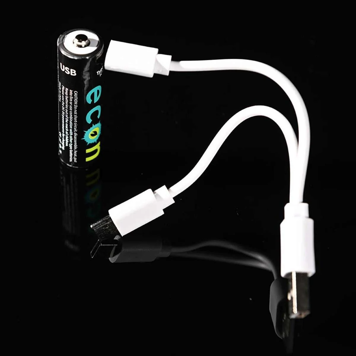 Wolf Outdoors 1800mwh USB-C Rechargeable AA Batteries with Case - Image 3