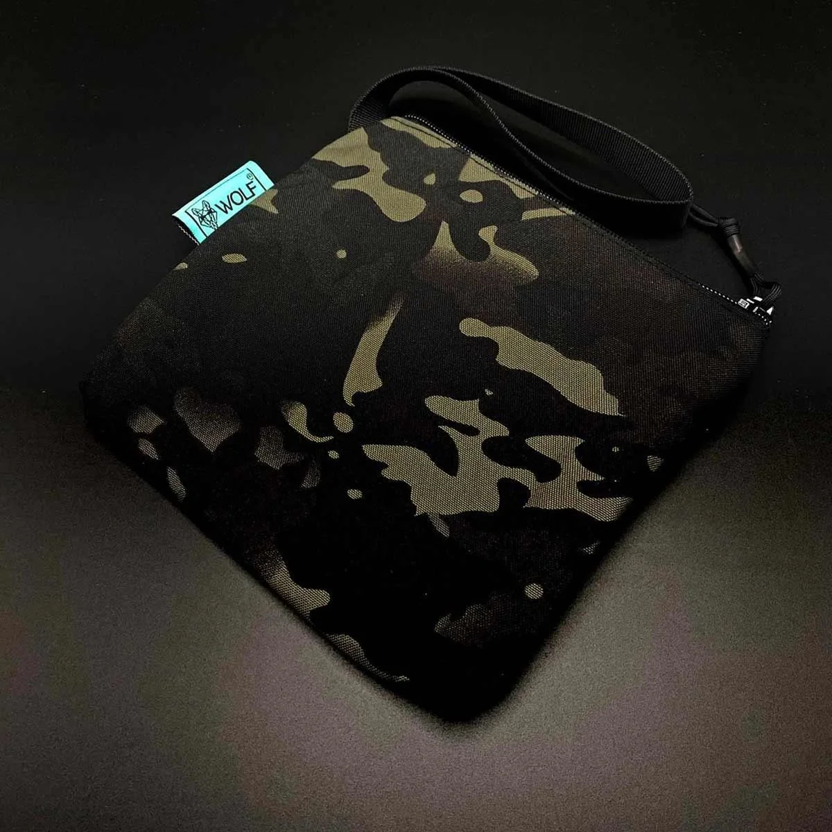 Wolf Outdoors Compact Toilet Bag Storage Pouch Camo - Image 2