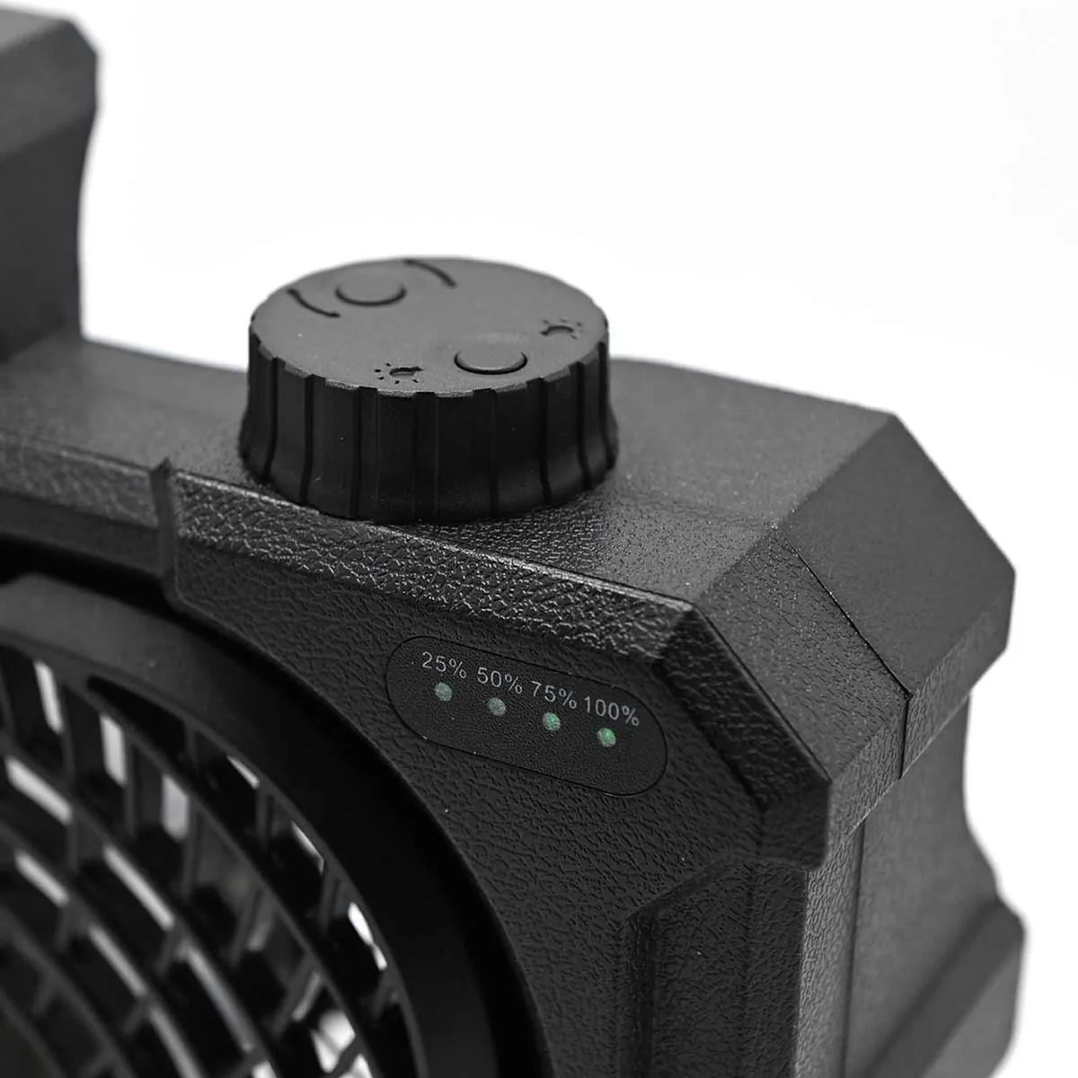Wolf Outdoors Voltair 3 in 1 Fan, Light and Power bank - Image 5